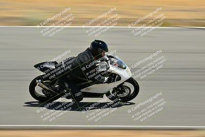 media/May-31-2025-Classic Track Day (Sat) [[da23ab3028]]/Group B/Session 4 (Turns 4 and 6)/